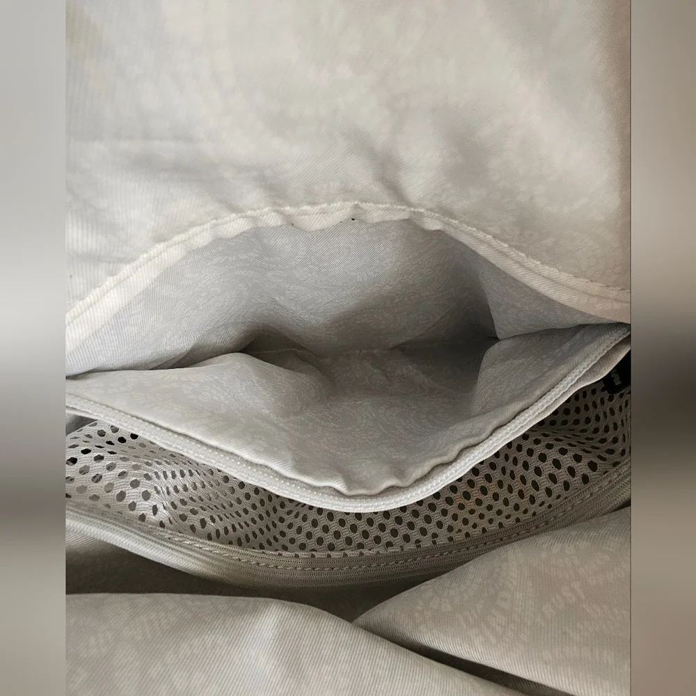 Lululemon All Night Festival Bag Micro 2L